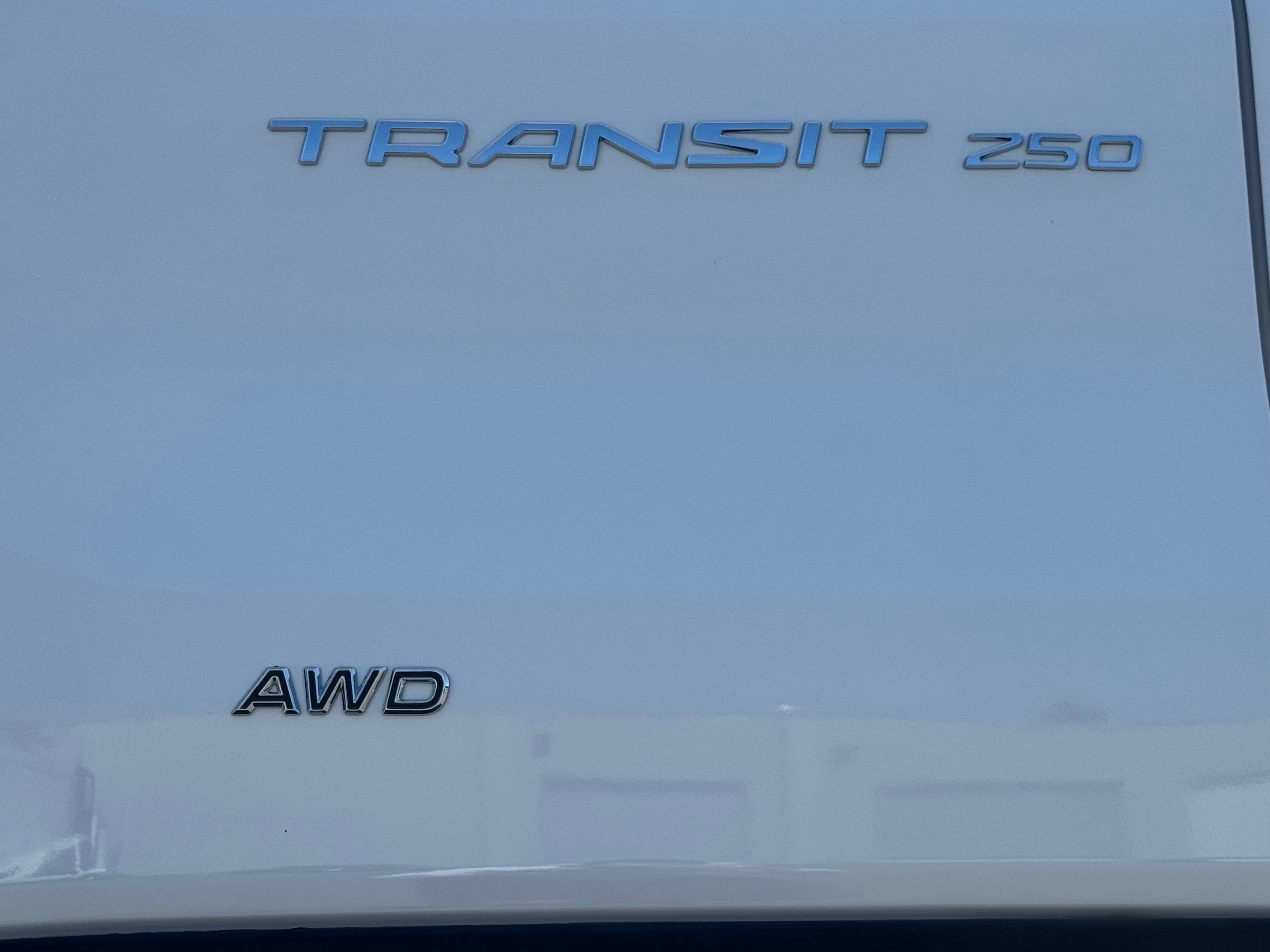 Used 2023 Ford Transit 250 Medium Roof AWD image 18