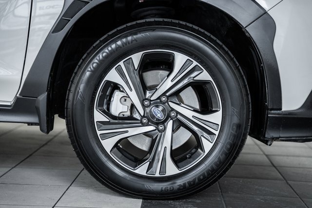 Used 2024 Subaru Crosstrek 2.0i Premium image 17