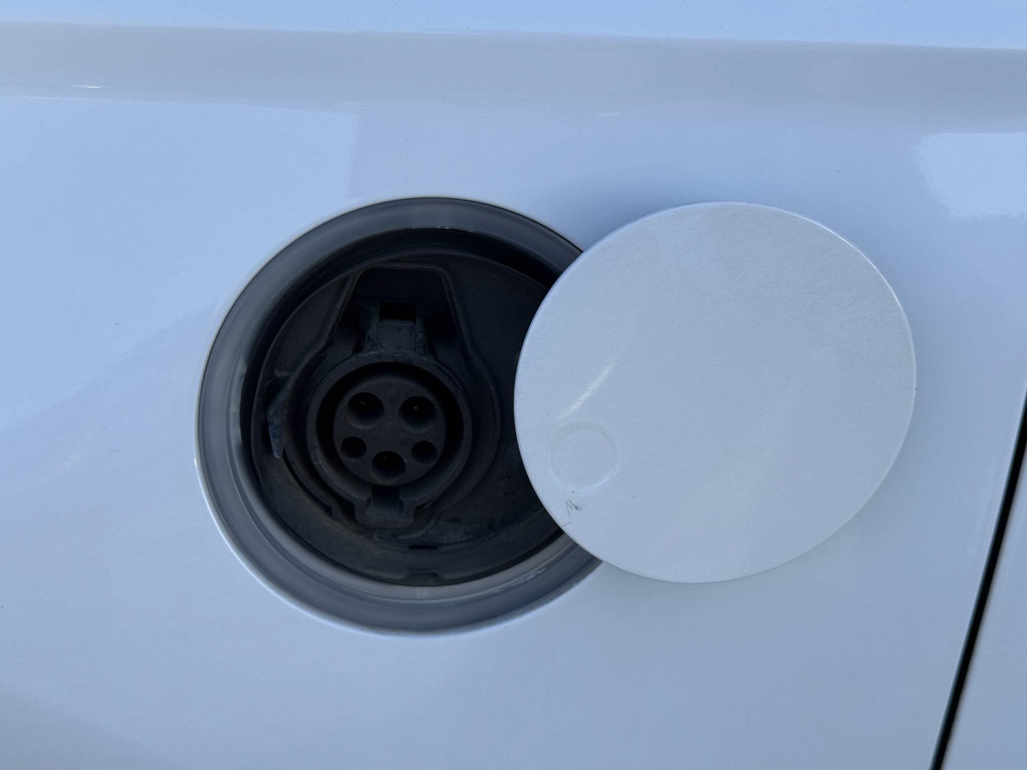 Used 2019 Ford Fusion Energi Titanium FWD image 44