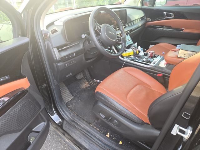 Used 2024 Kia Carnival SX image 12