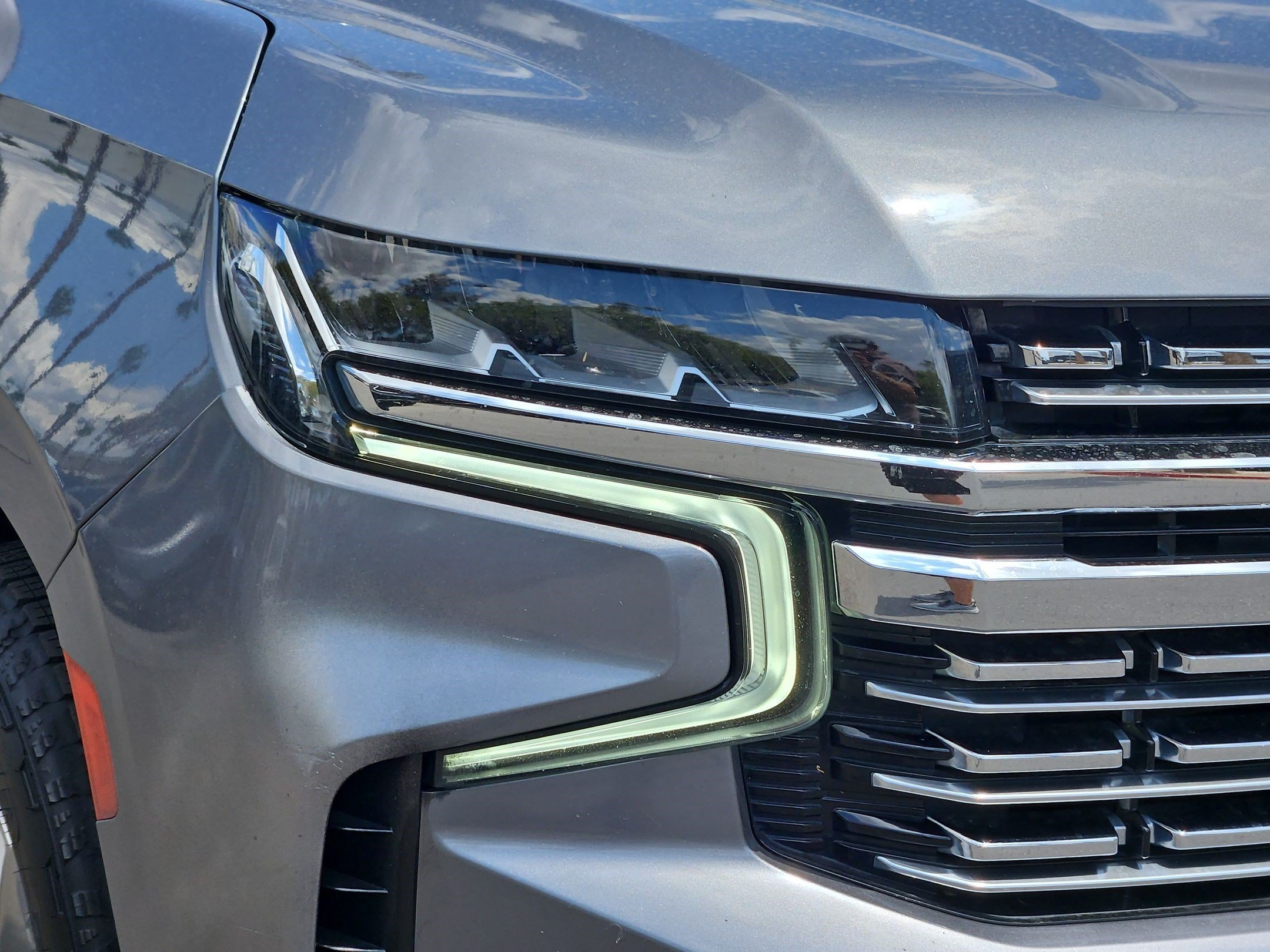 Certified 2021 Chevrolet Suburban Premier w/ Premium Package RWD image 10