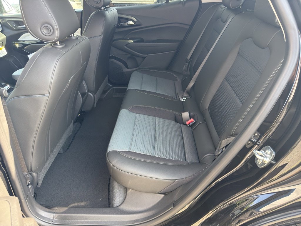 New 2026 Chevrolet Trax LT w/ Driver Confidence Package image 17