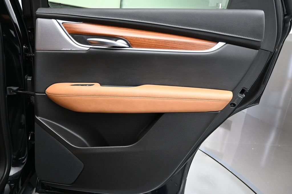 Certified 2023 Cadillac XT5 Premium Luxury AWD/4WD image 31