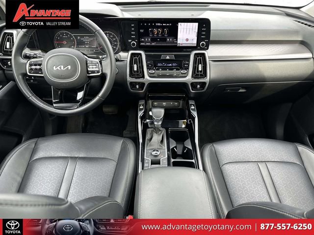 Used 2022 Kia Sorento SX image 16