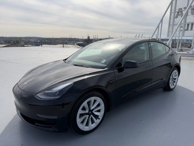 Used 2023 Tesla Model 3 Standard Range image 7