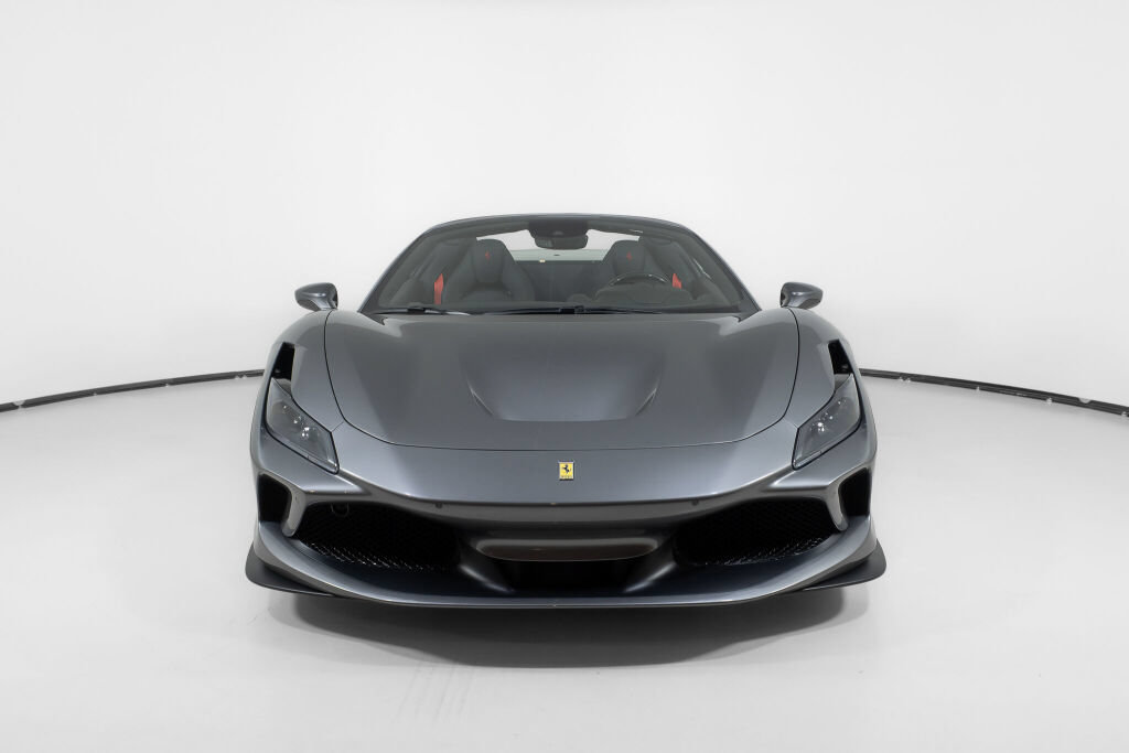 Used 2022 Ferrari F8 Tributo RWD image 14