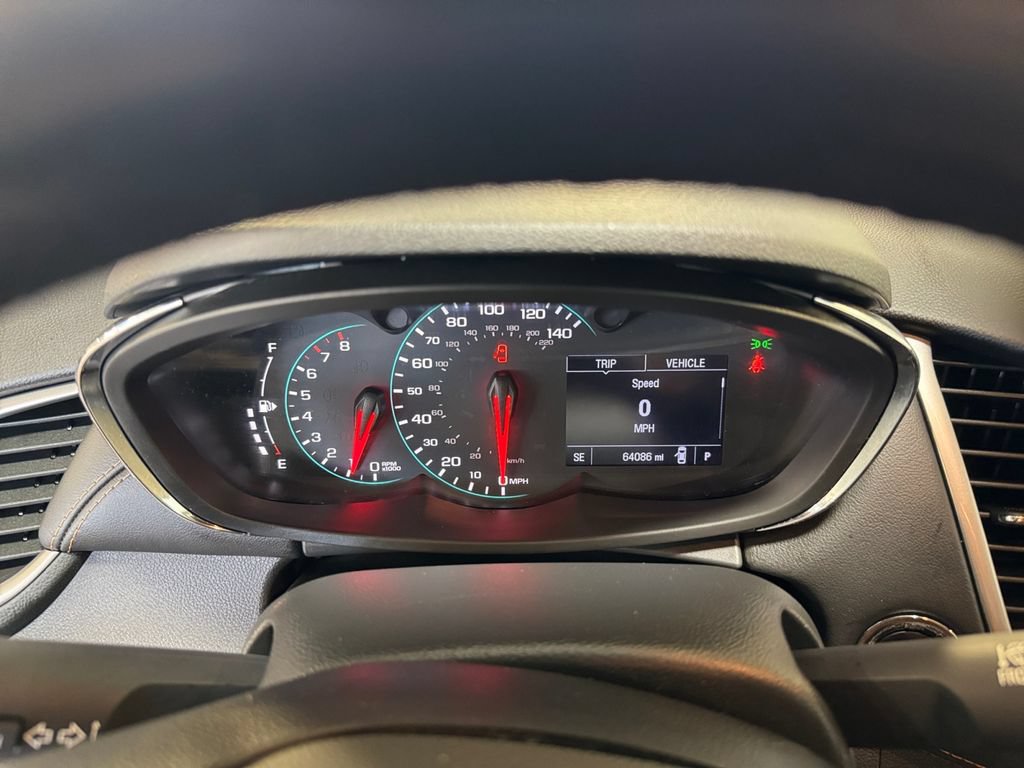 Used 2019 Chevrolet Trax LT w/ LT Convenience Package AWD/4WD image 16