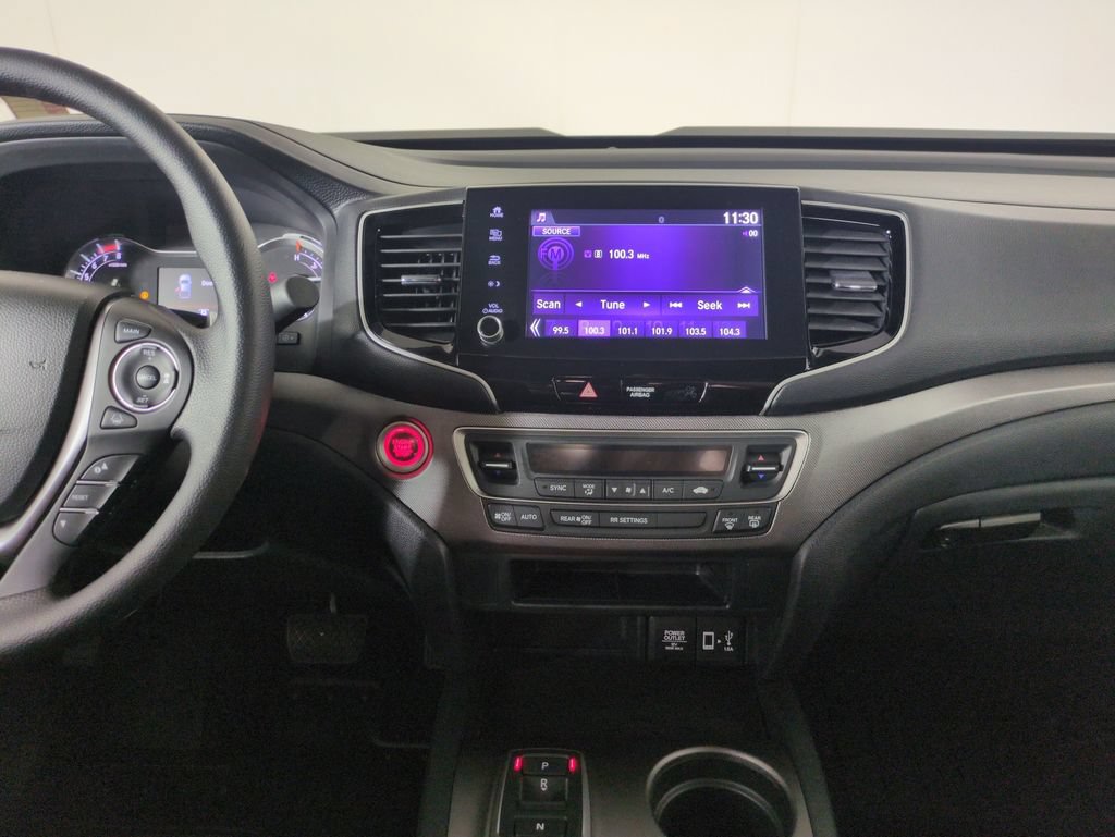 Used 2023 Honda Ridgeline Sport image 17