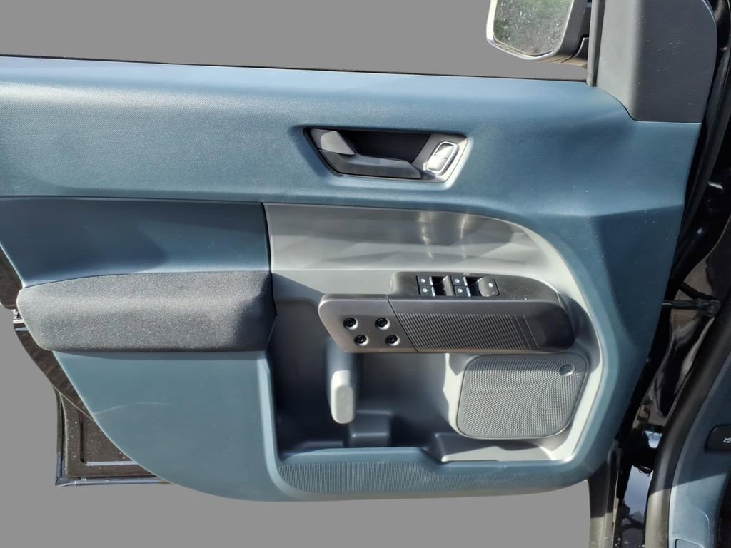 New 2026 Ford Maverick XL AWD/4WD image 16