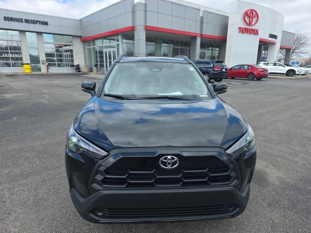 Used 2026 Toyota Corolla Cross LE w/ Black Badges Package (TMS) image 2