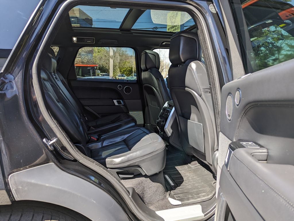 Used 2022 Land Rover Range Rover Sport HSE Silver Edition AWD/4WD image 36
