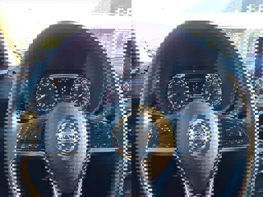 Certified 2023 Nissan Sentra SV image 24