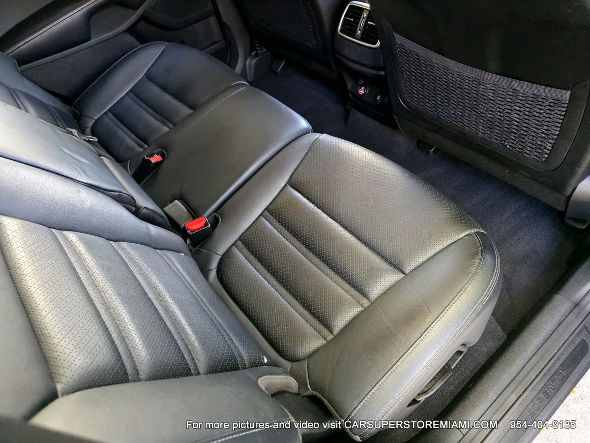 Used 2018 Kia Sorento EX FWD image 37