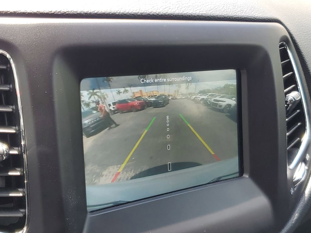 Used 2019 Jeep Compass Latitude image 20