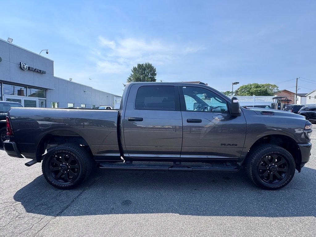 Used 2026 RAM 2500 Big Horn AWD/4WD image 9