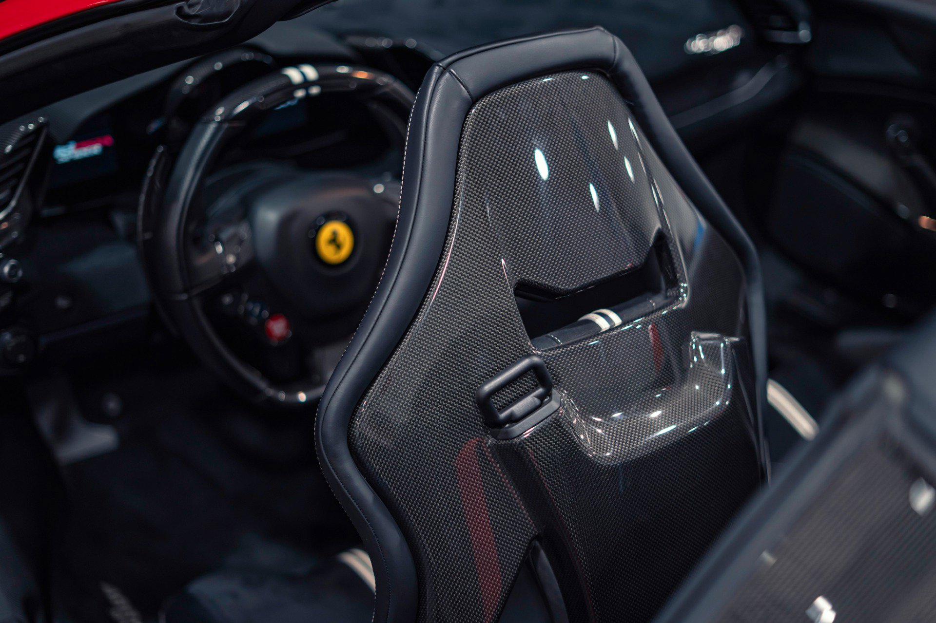 Used 2020 Ferrari 488 Pista Spider RWD image 13