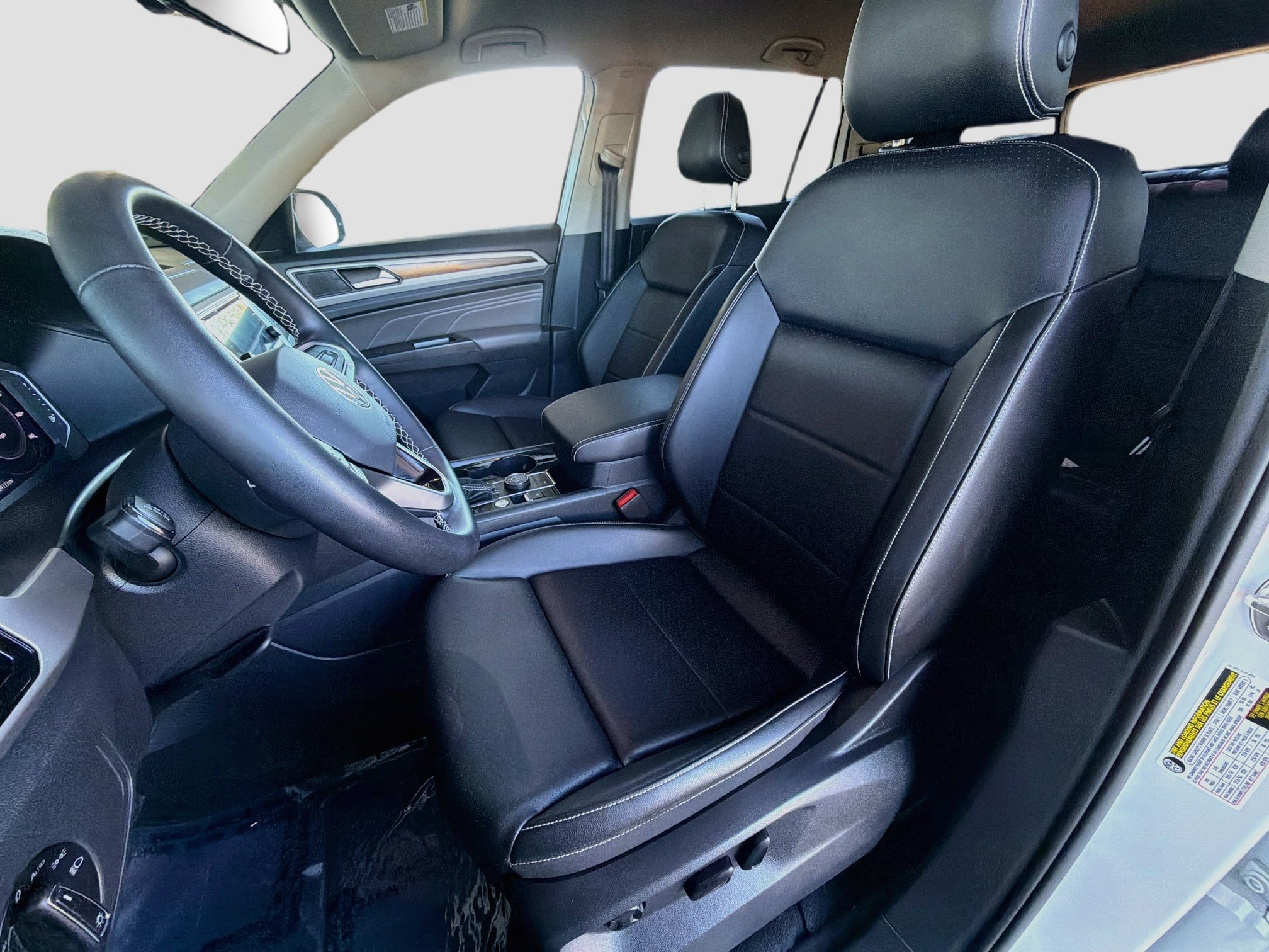 Used 2023 Volkswagen Atlas SE AWD/4WD image 13