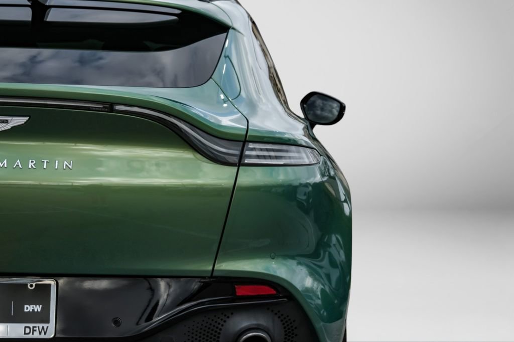 Used 2021 Aston Martin DBX image 58