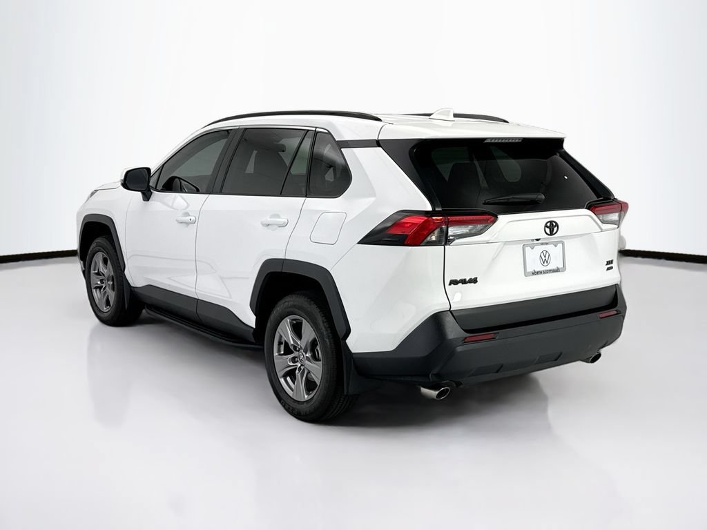 Used 2025 Toyota RAV4 XLE w/ Convenience Package AWD/4WD image 7