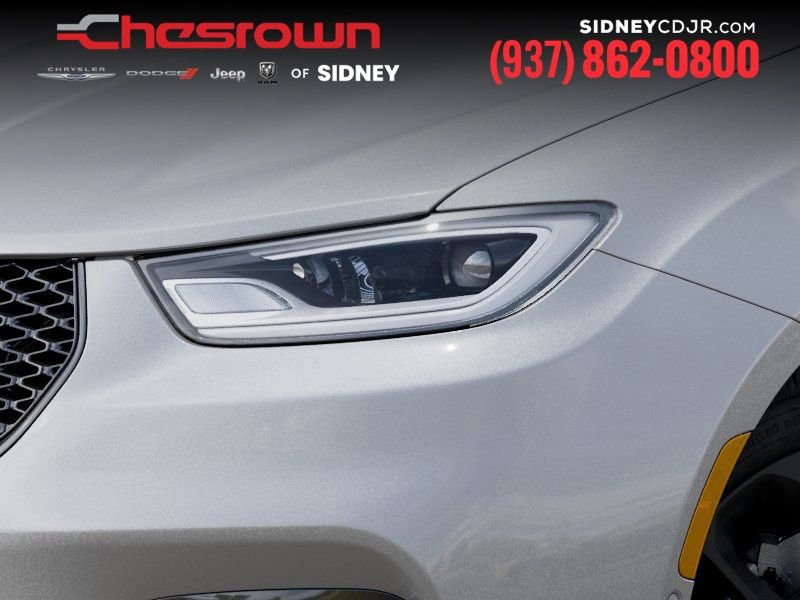 New 2026 Chrysler Pacifica Select FWD image 10