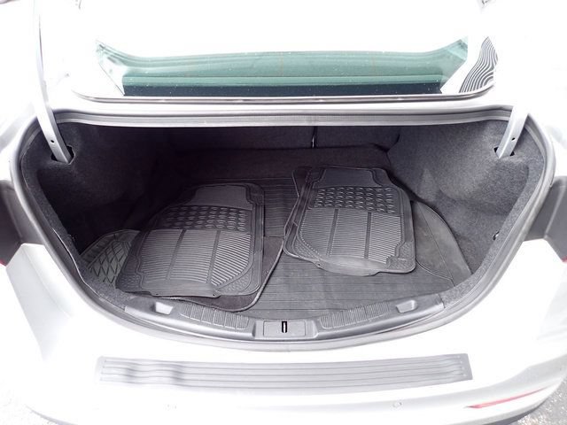 Used 2019 Ford Fusion SE FWD image 7