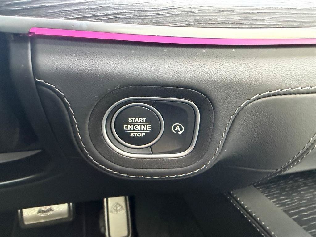 Used 2024 Mercedes-Benz Maybach GLS 600 4MATIC image 32