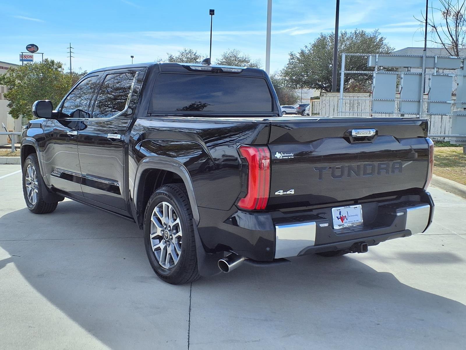 Used 2023 Toyota Tundra 1794 Edition image 2