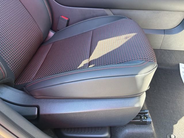 New 2026 Nissan Kicks SR w/ SR Premium Package image 23