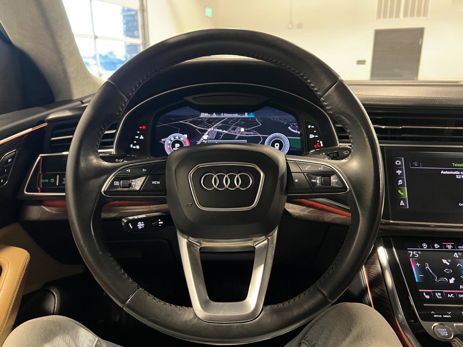Used 2019 Audi Q8 Prestige image 11