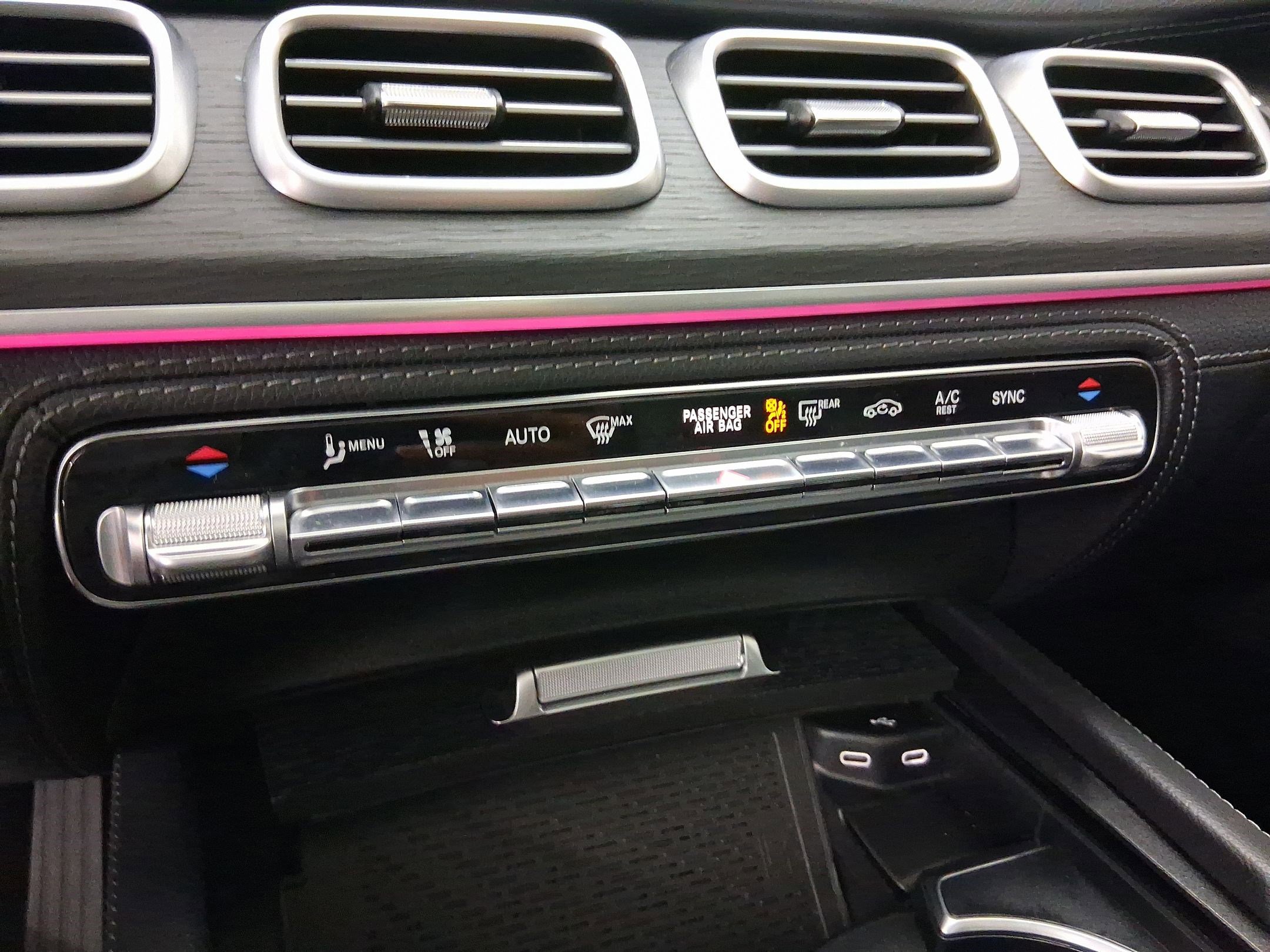 Used 2024 Mercedes-Benz GLE 350 4MATIC image 28