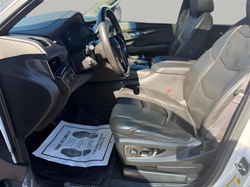 Used 2016 Cadillac Escalade Platinum image 18