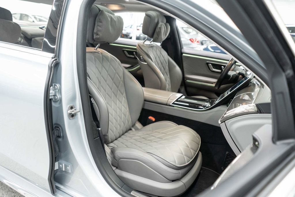 Used 2023 Mercedes-Benz S 580 4MATIC Sedan w/ AMG Line image 11