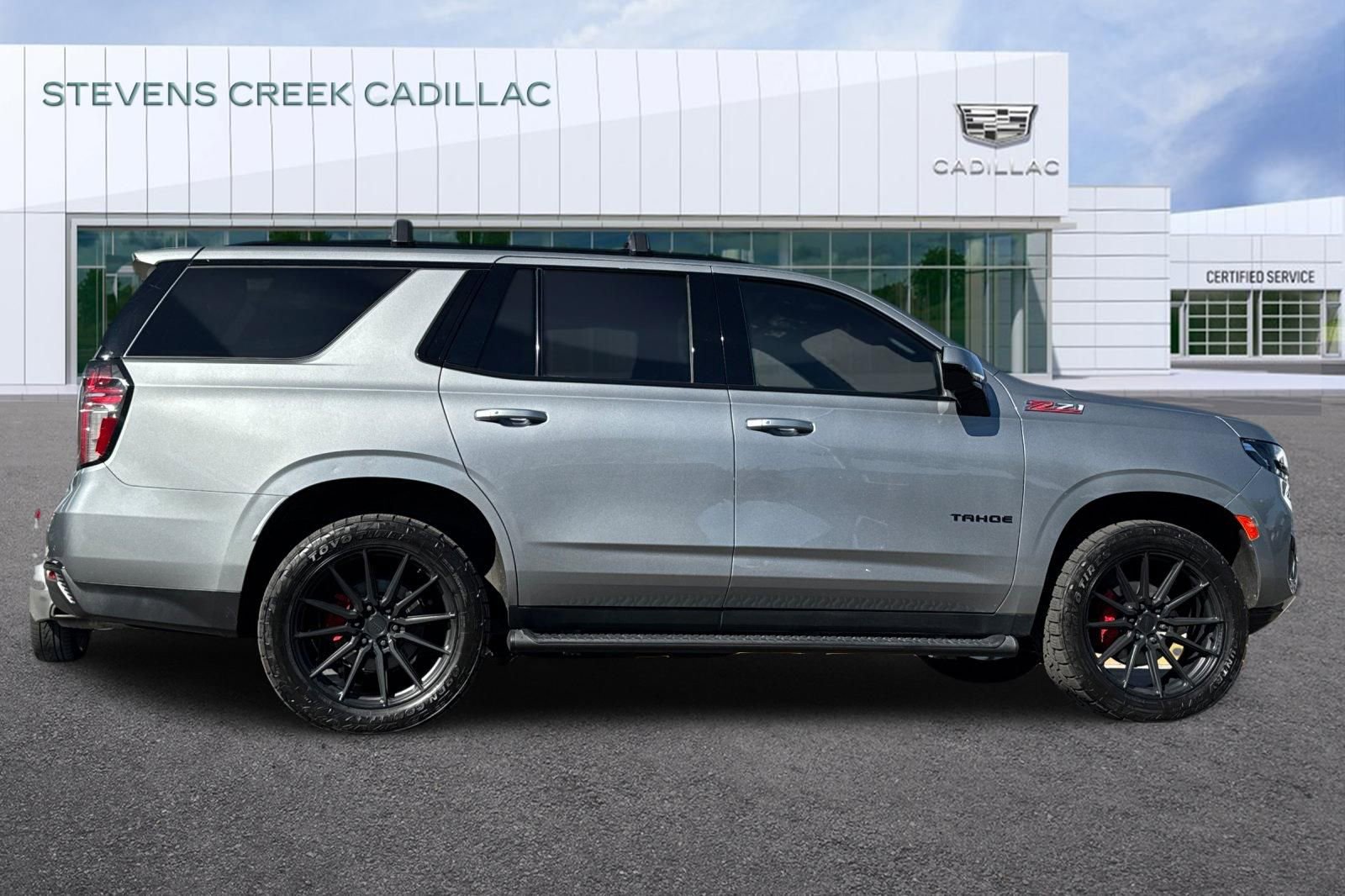 Used 2023 Chevrolet Tahoe Z71 image 2