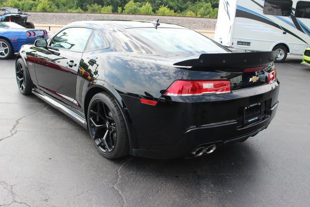 Used 2014 Chevrolet Camaro Z/28 RWD image 17