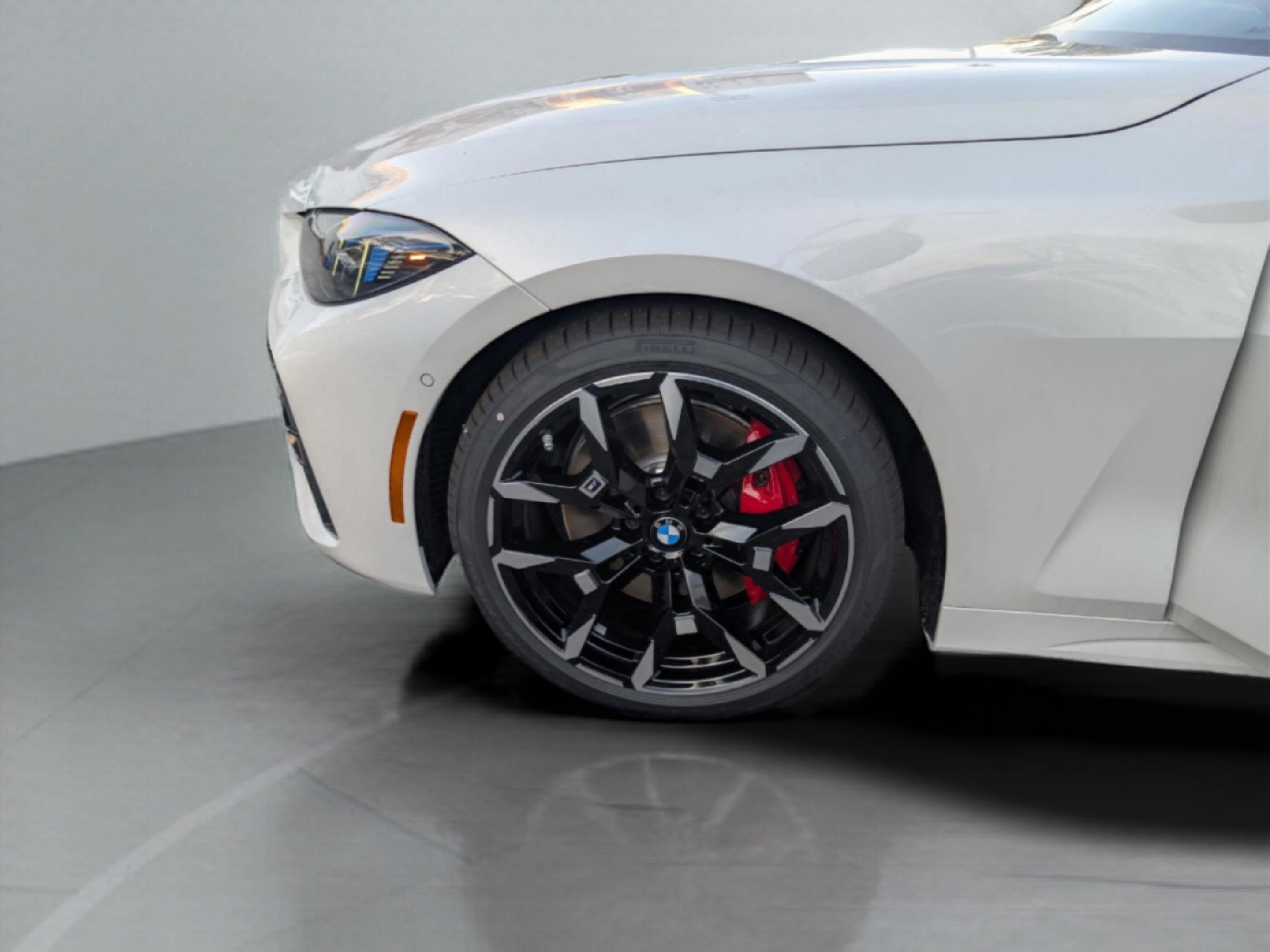 Used 2026 BMW M440i Coupe RWD image 51