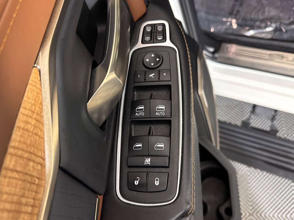 Used 2024 RAM 2500 Limited w/ Safety Group image 23