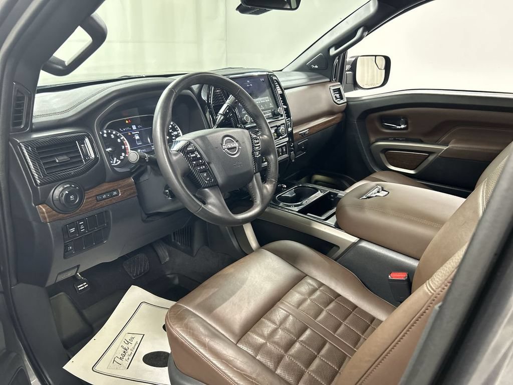 Used 2023 Nissan Titan Platinum Reserve w/ Moonroof Package AWD/4WD image 4