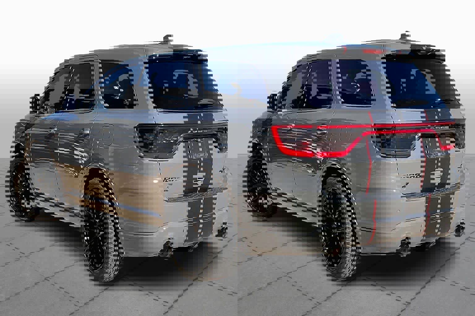 Used 2019 Dodge Durango R/T w/ Blacktop Package image 11