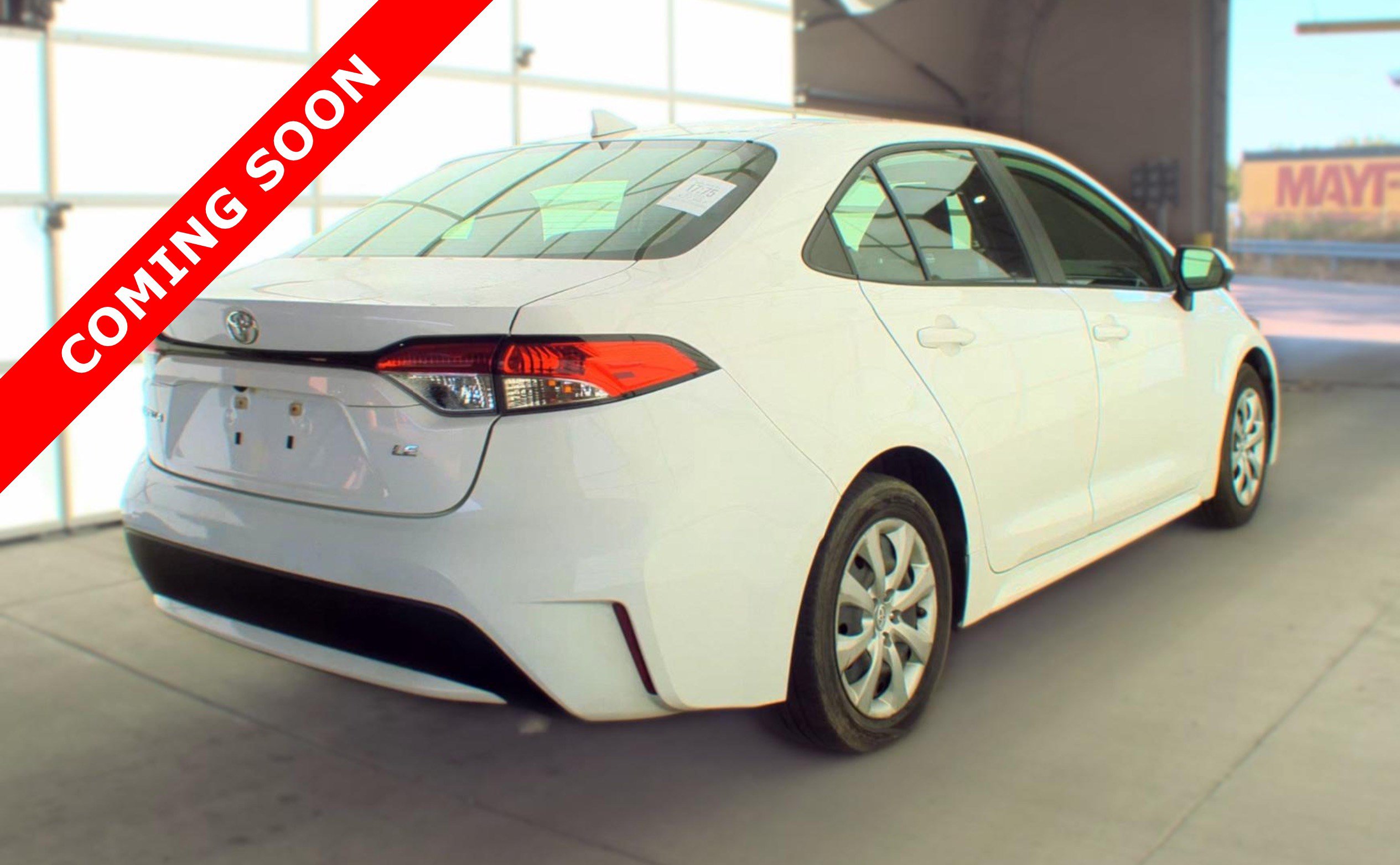 Used 2022 Toyota Corolla LE FWD image 4