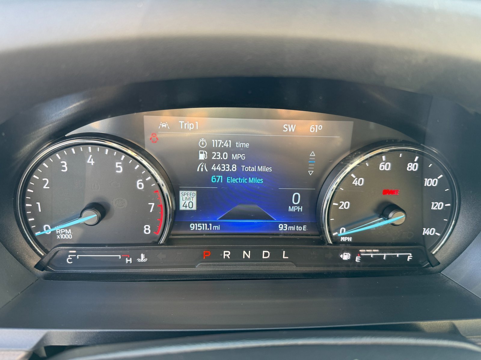 Used 2022 Ford Explorer Limited w/ Hybrid Equipment Group 310A image 13