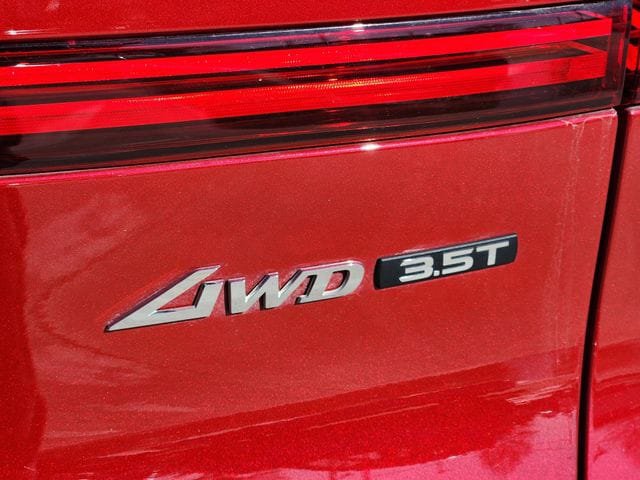 Used 2026 Genesis GV70 3.5T Sport Prestige AWD/4WD image 8