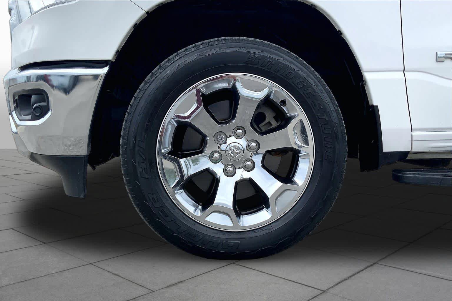 Used 2022 RAM 1500 Big Horn AWD/4WD image 11