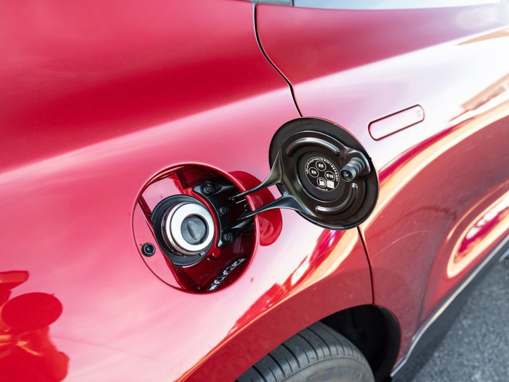 Used 2024 Aston Martin DBX 707 image 57