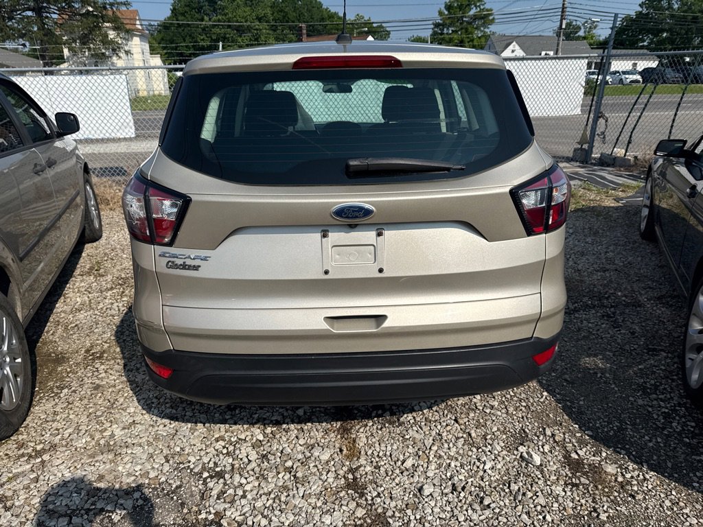 Used 2018 Ford Escape S image 4