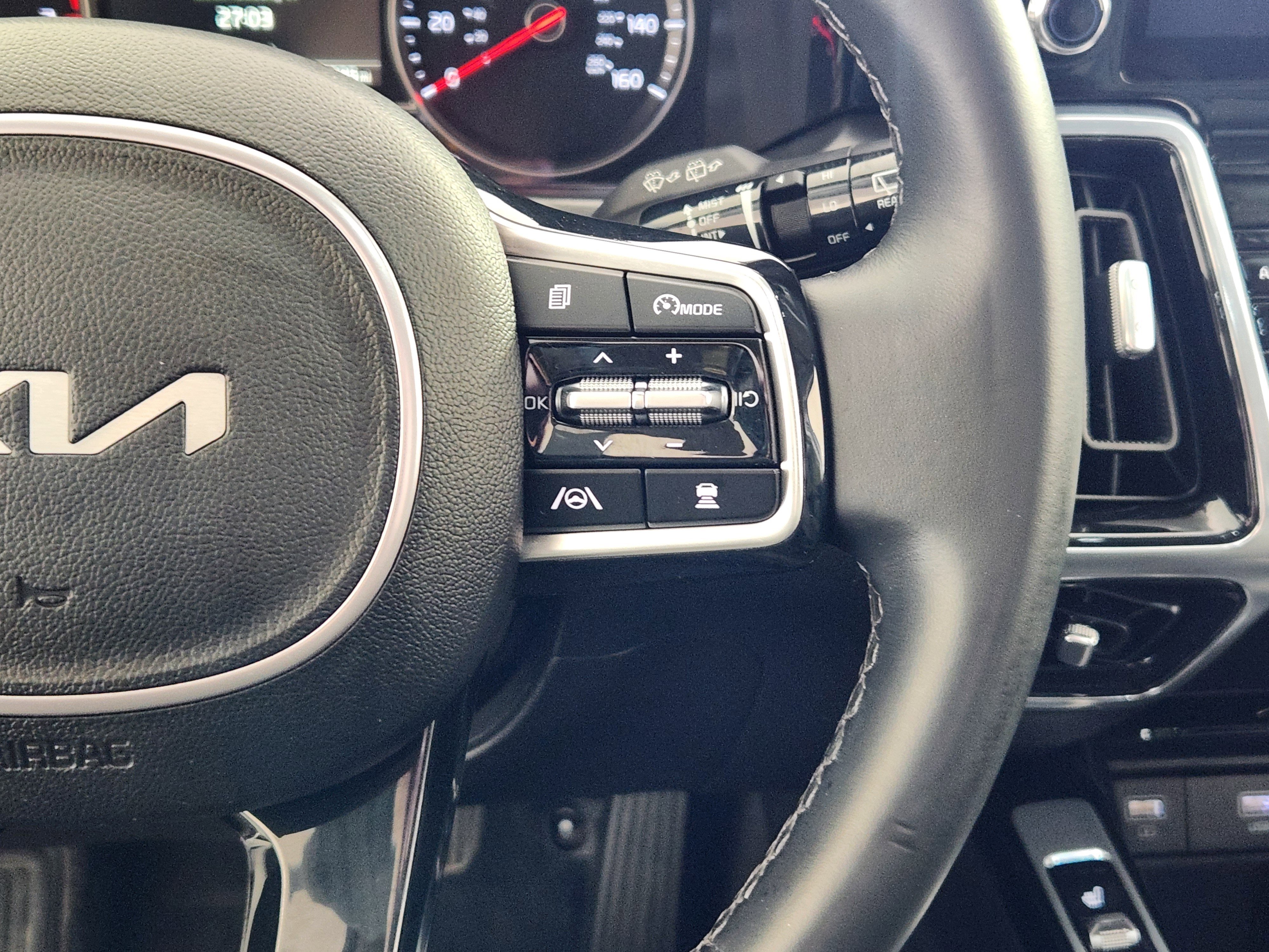 Used 2022 Kia Sorento SX image 19