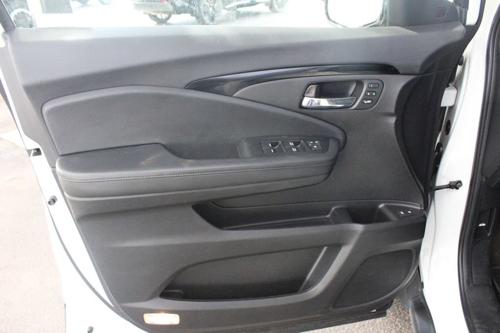 Used 2022 Honda Pilot Touring image 20