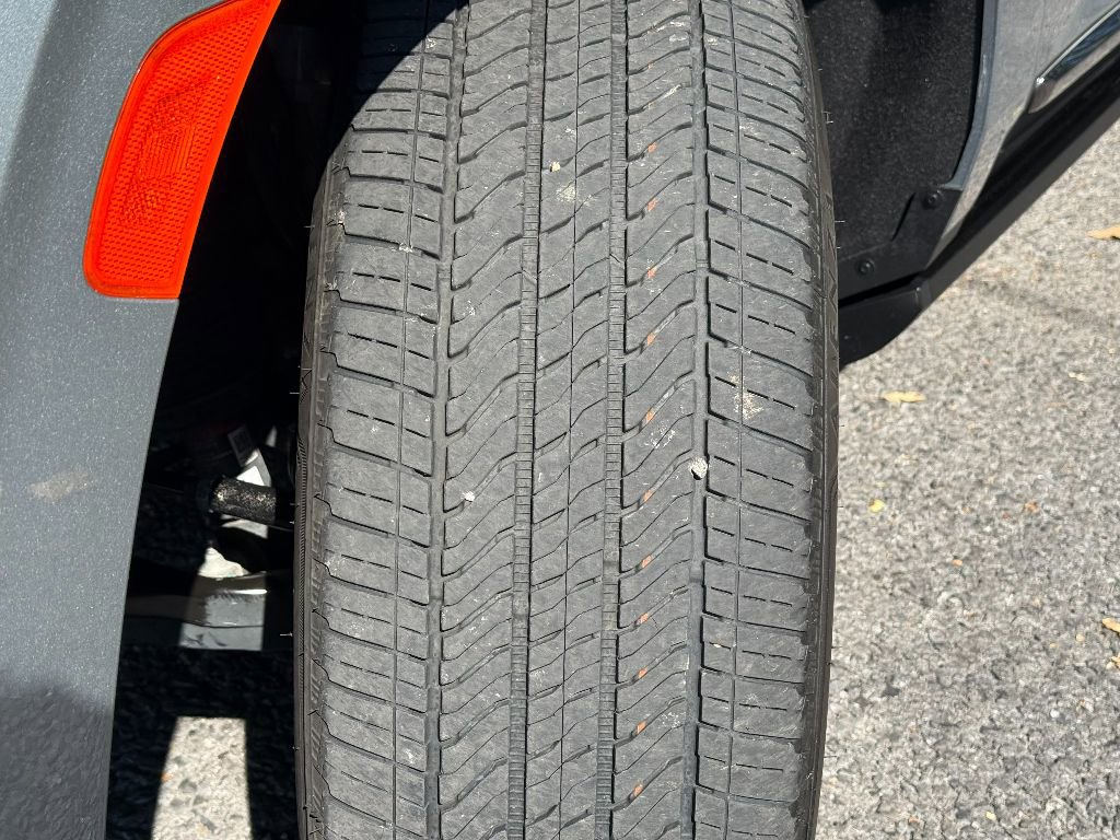 Used 2024 GMC Yukon Denali Ultimate image 17