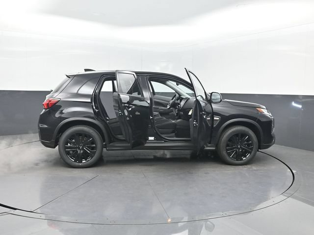New 2026 Mitsubishi Outlander Sport LE AWD/4WD image 40