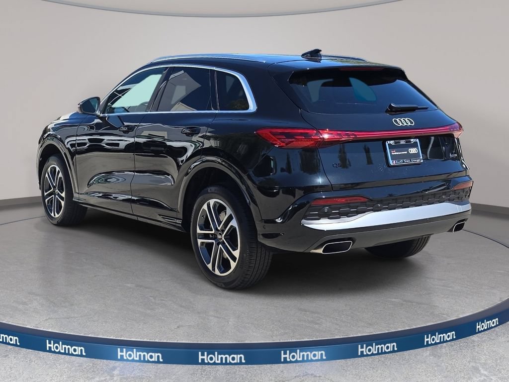 Used 2025 Audi Q5 Premium Plus w/ Premium Plus AWD/4WD image 7