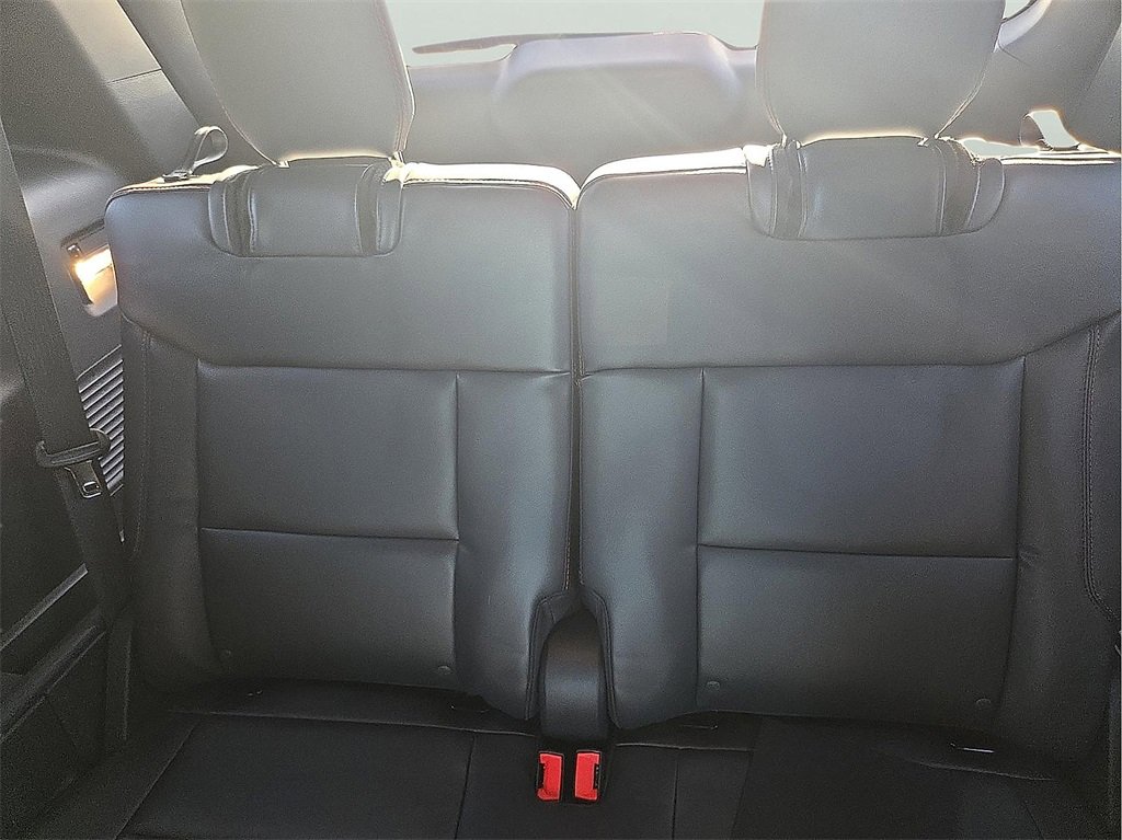 New 2026 Ford Explorer ST-Line w/ ST-Line Street Pack image 9